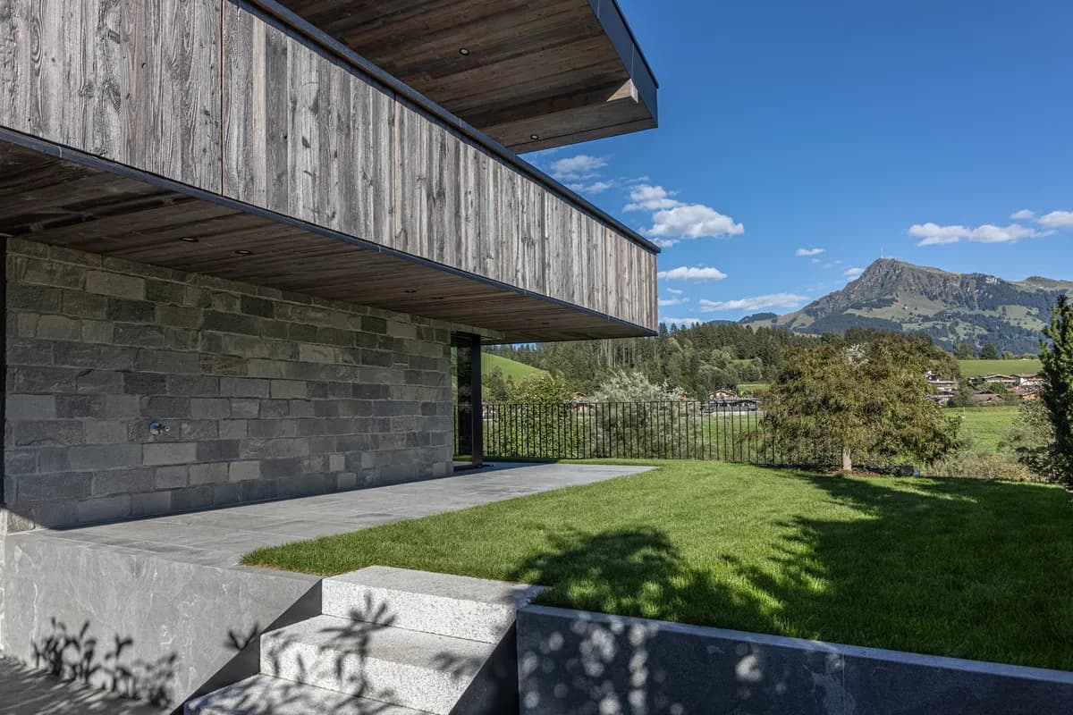 6-Zimmer-Immobilie kaufen in Kitzbühel – 372 m², € 8.250.000 – Bild 3 von 13