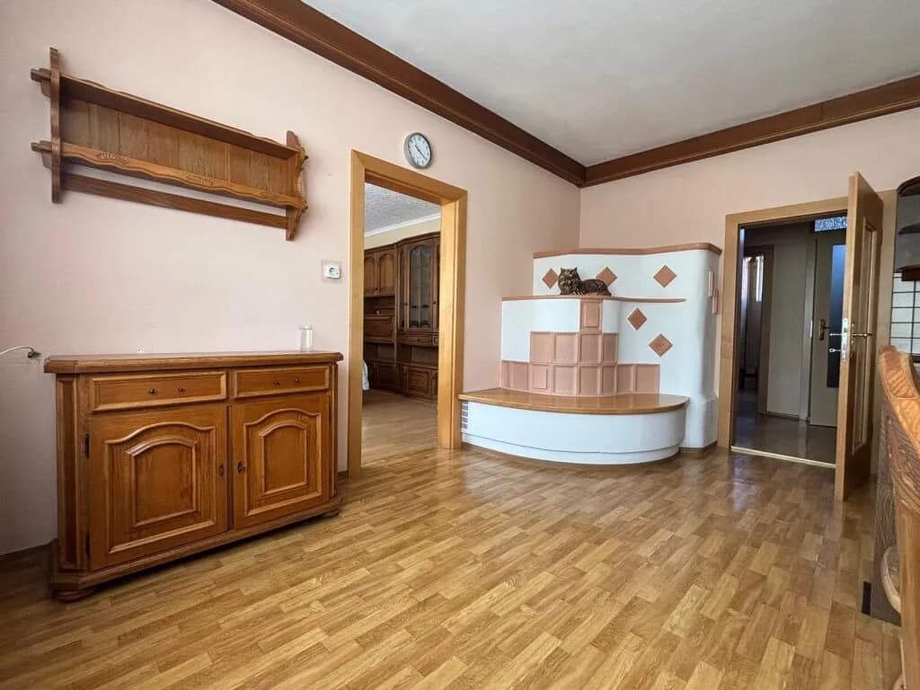 7-Zimmer-Haus kaufen in Mistelbach – 165 m², € 247.000 – Bild 2 von 24