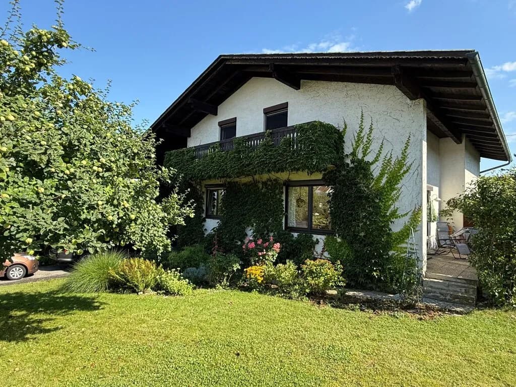 Haus kaufen in Ried im Innkreis – 150 m² – Bild 1 von 7
