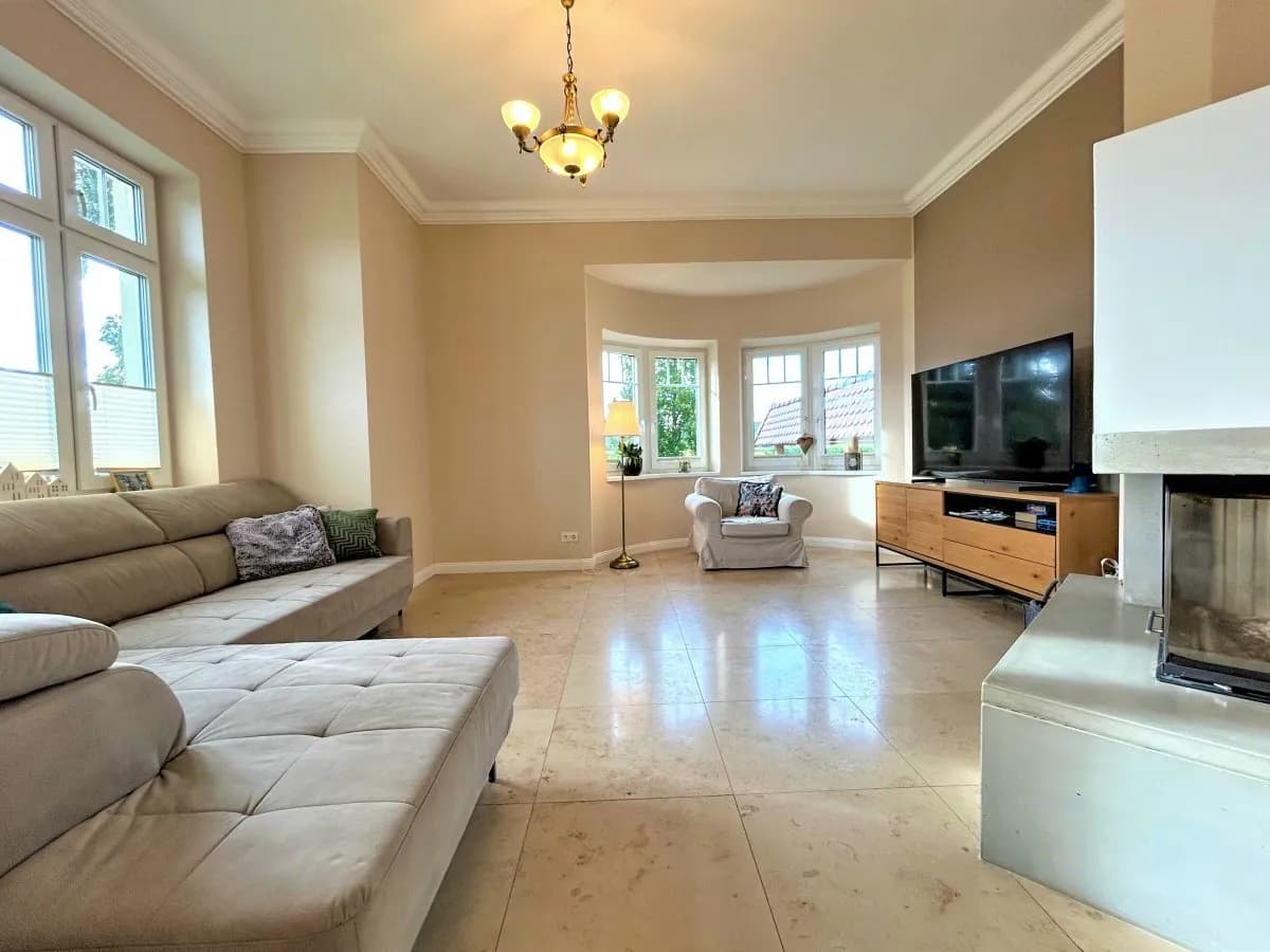 5-Zimmer-Immobilie kaufen in Baden – 205 m², € 1.290.000 – Bild 2 von 26