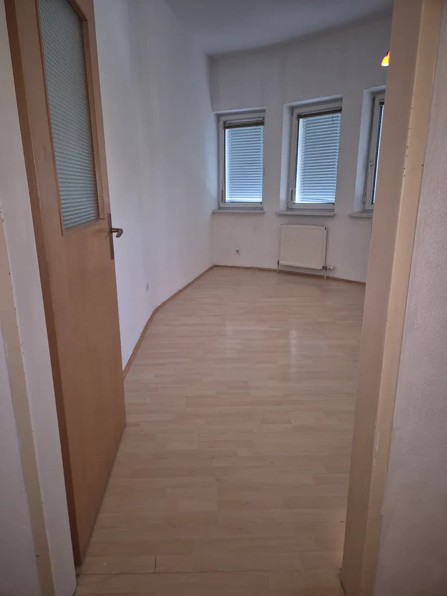 1-Zimmer-Wohnung mieten in Graz – 30 m², € 390 – Bild 6 von 10