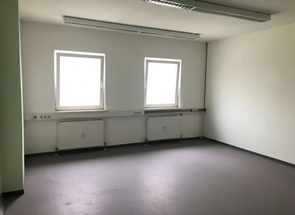 Gewerbeimmobilie mieten in Salzburg-Umgebung – 129 m², € 6 – Bild 3 von 10