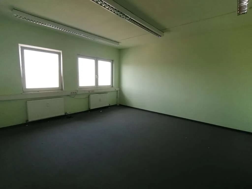 Gewerbeimmobilie mieten in Salzburg-Umgebung – 129 m², € 6 – Bild 7 von 10