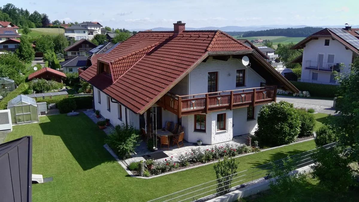 8-Zimmer-Haus kaufen in Schärding – 228 m², € 655.000 – Bild 2 von 14