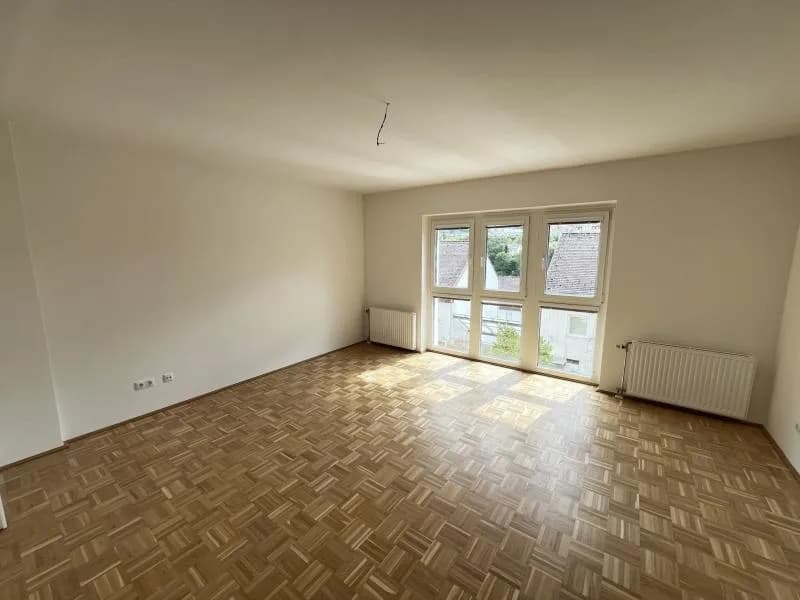 1-Zimmer-Wohnung mieten in Steyr – 35 m², € 380 – Bild 2 von 8