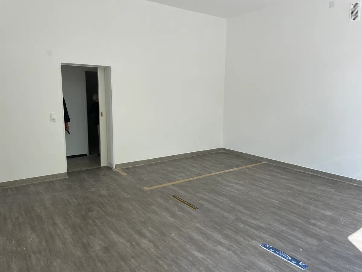 2-Zimmer-Gewerbeimmobilie mieten in Salzburg Stadt – 78 m², € 1.980 – Bild 8 von 8