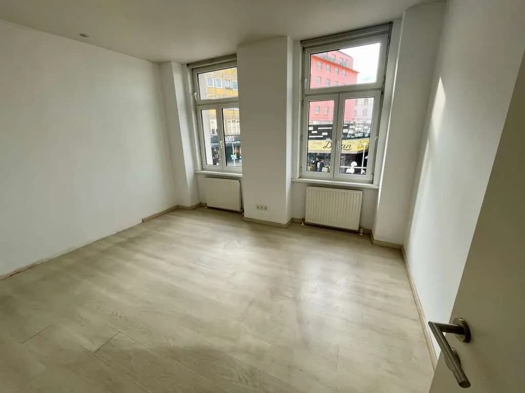 6-Zimmer-Gewerbeimmobilie mieten in Wien – 137 m², € 3.134 – Bild 6 von 19