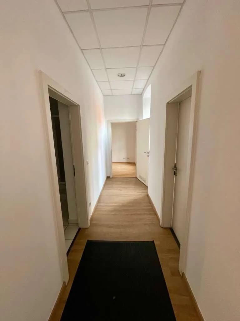 6-Zimmer-Gewerbeimmobilie mieten in Wien – 137 m², € 3.134 – Bild 11 von 19
