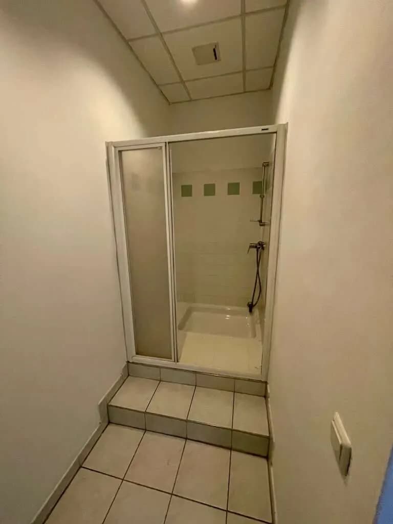 6-Zimmer-Gewerbeimmobilie mieten in Wien – 137 m², € 3.134 – Bild 12 von 19