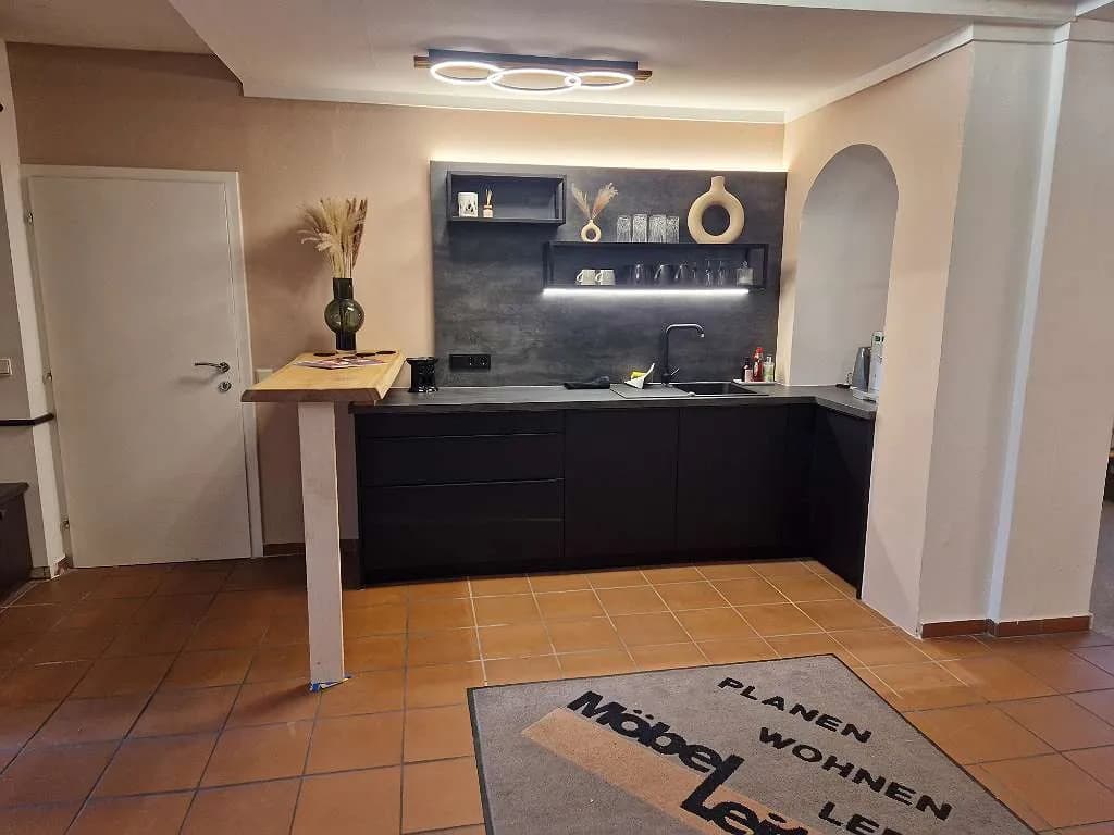 Gewerbeimmobilie mieten in Wels – 80 m², € 920 – Bild 10 von 10