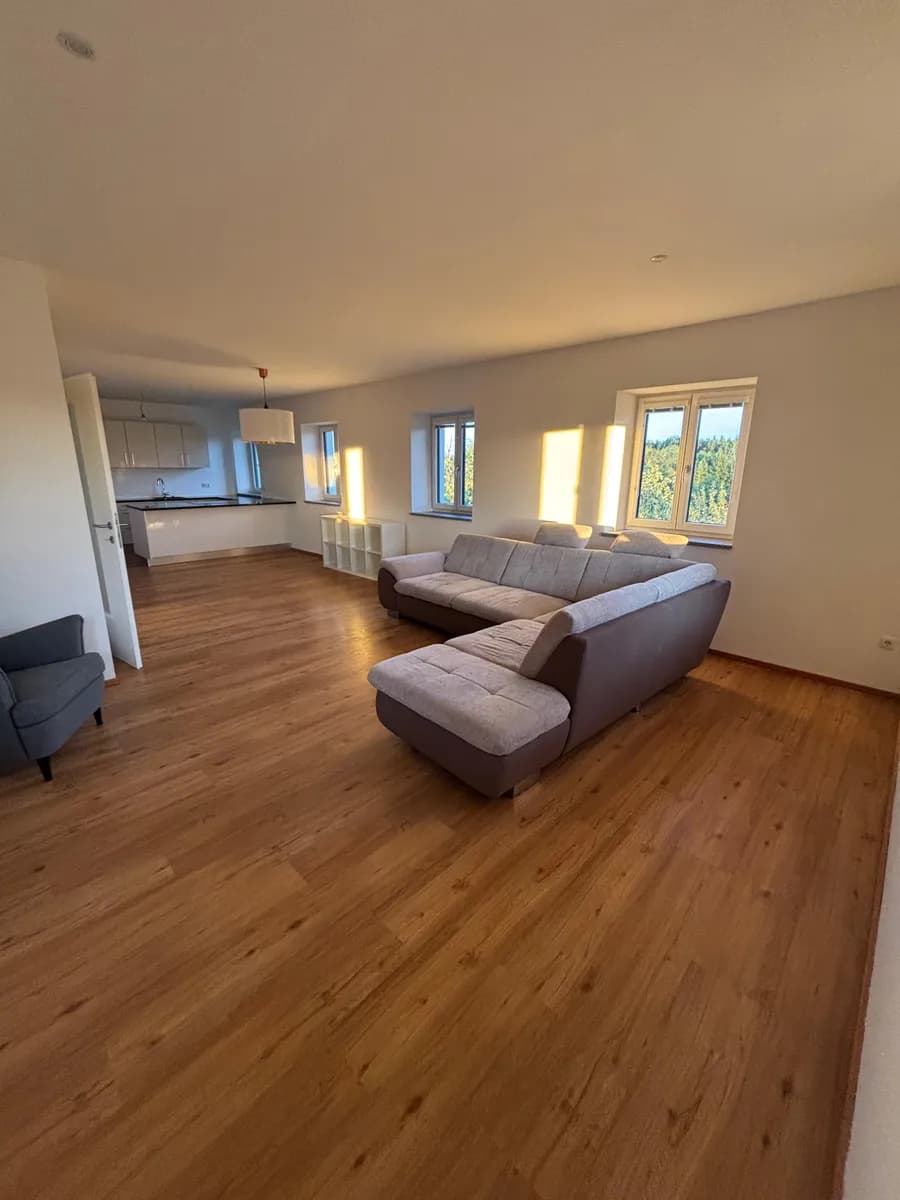 5-Zimmer-Wohnung mieten in Linz Land – 83 m², € 1.200 – Bild 4 von 16