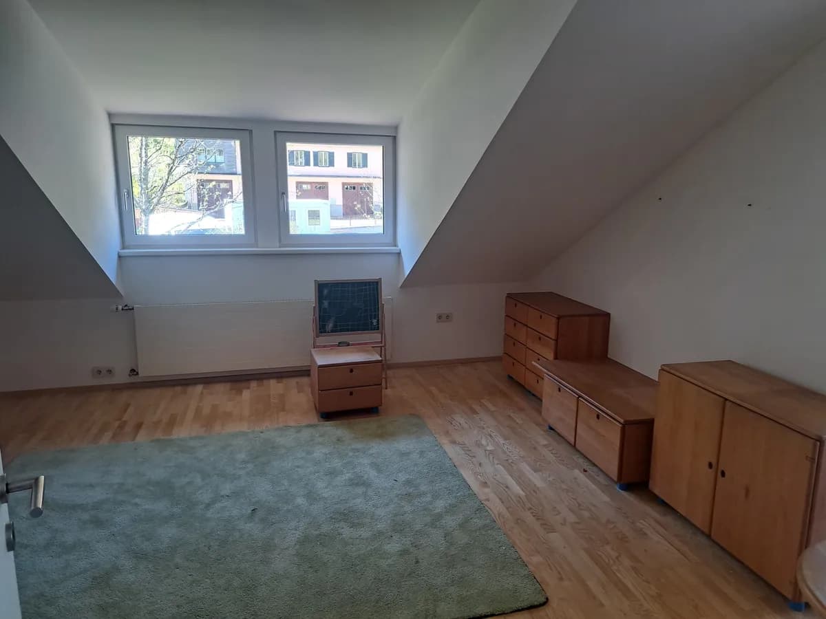 4-Zimmer-Haus mieten in Villach Land – 272 m², € 1.499 – Bild 9 von 16