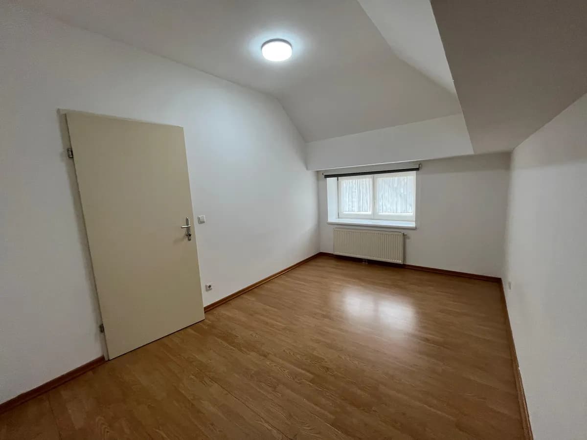 2-Zimmer-Wohnung mieten in Wiener Neustadt – 48,1 m², € 560 – Bild 3 von 10