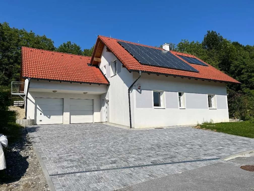 5-Zimmer-Haus mieten in Weiz – 130 m², € 1.650 – Bild 2 von 26