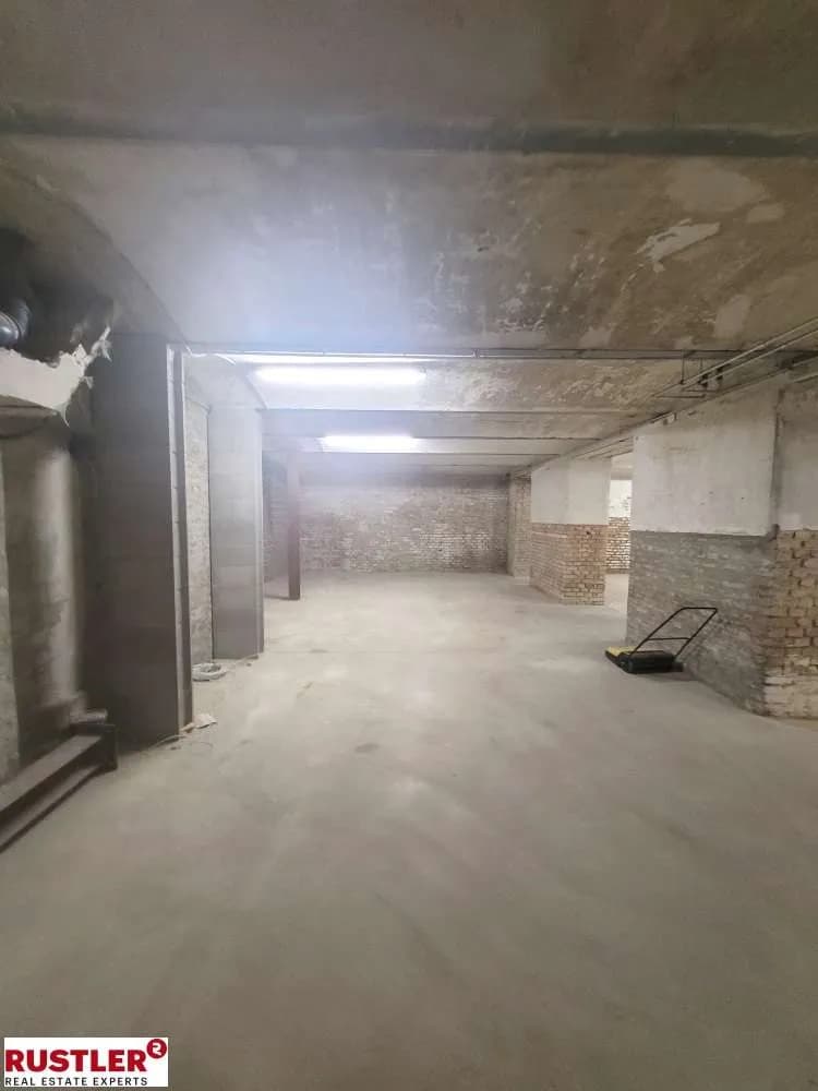Gewerbeimmobilie mieten in Wien – 350 m², € 3.251 – Bild 9 von 13