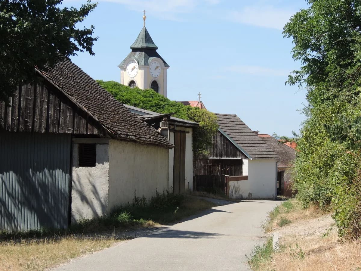 Immobilie kaufen in Hollabrunn – 200 m², € 85.000 – Bild 22 von 37