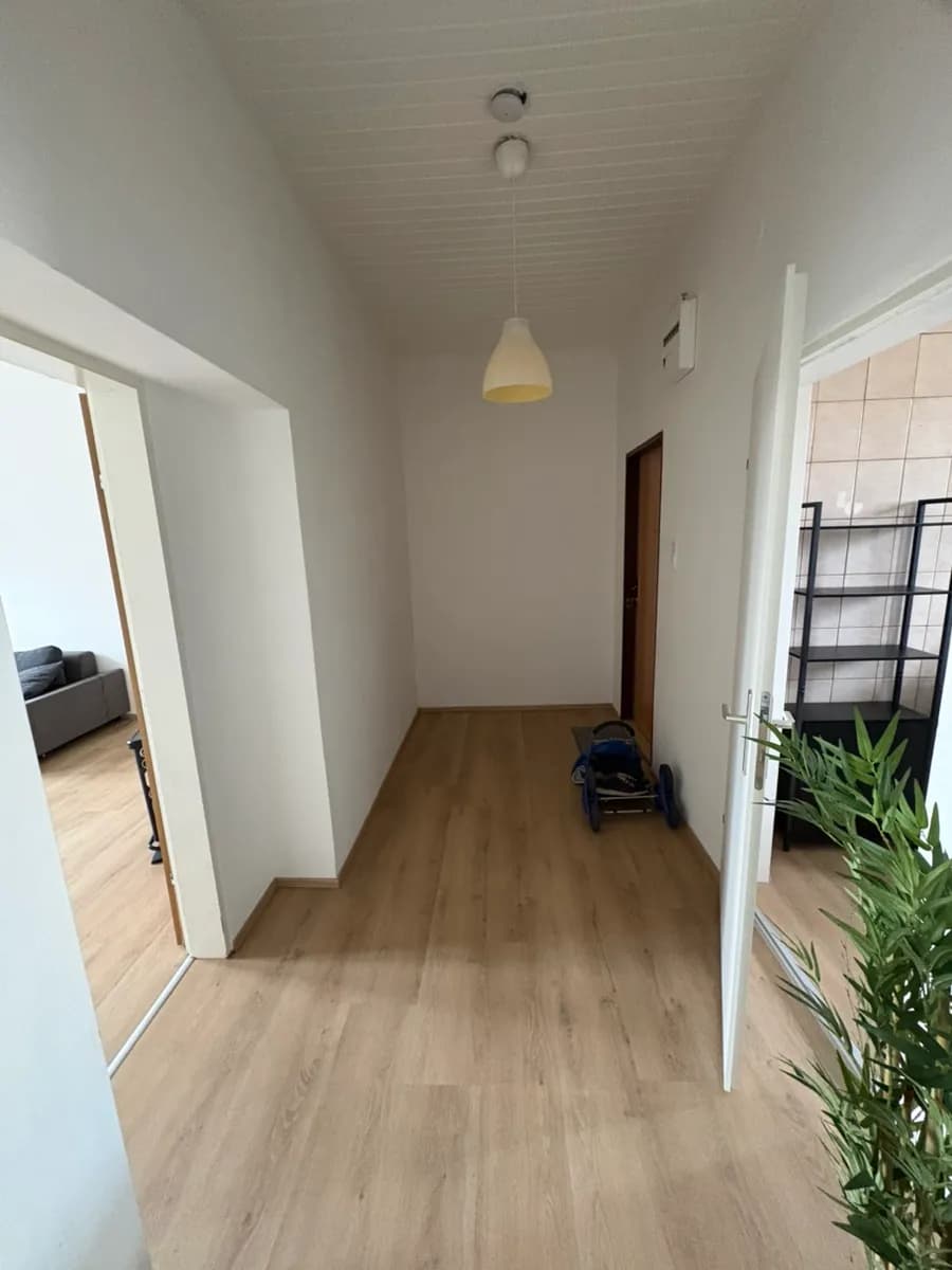 2-Zimmer-Wohnung mieten in Klagenfurt – 71 m², € 817 – Bild 10 von 11