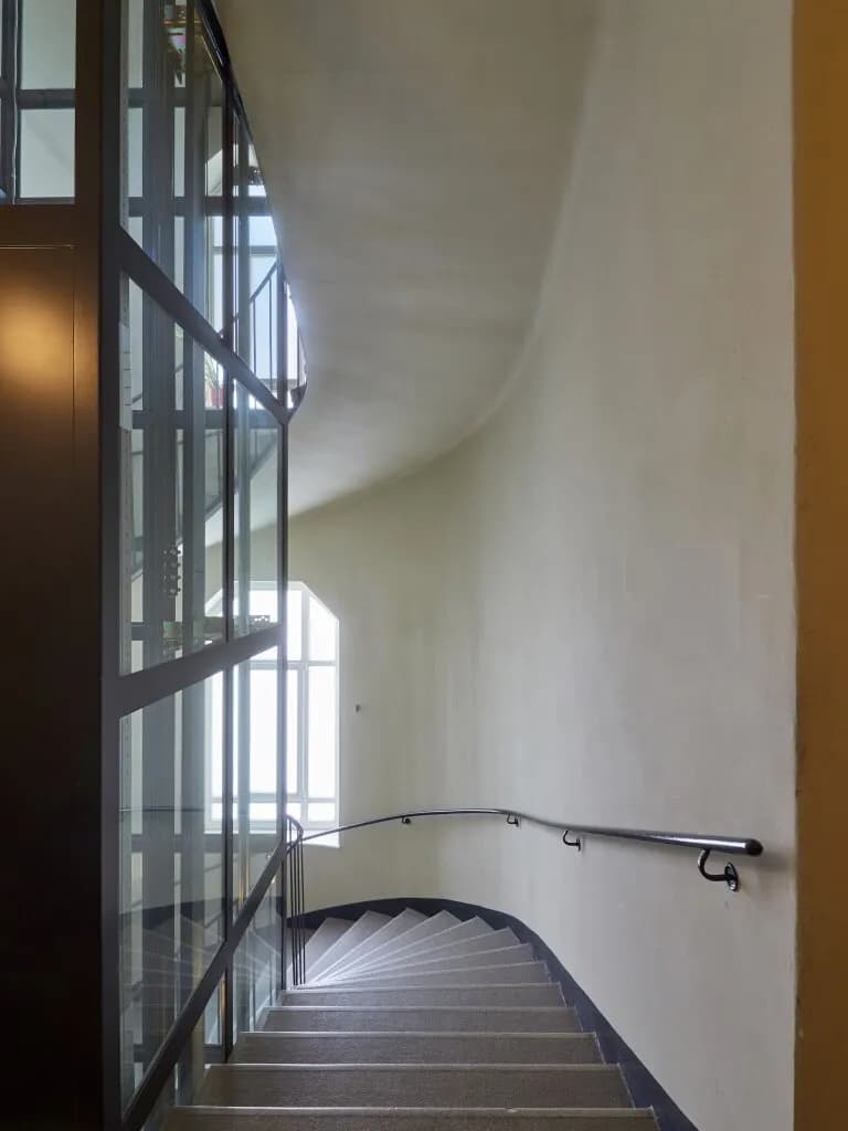 4-Zimmer-Wohnung mieten in Wien – 214,05 m², € 7.566 – Bild 49 von 53