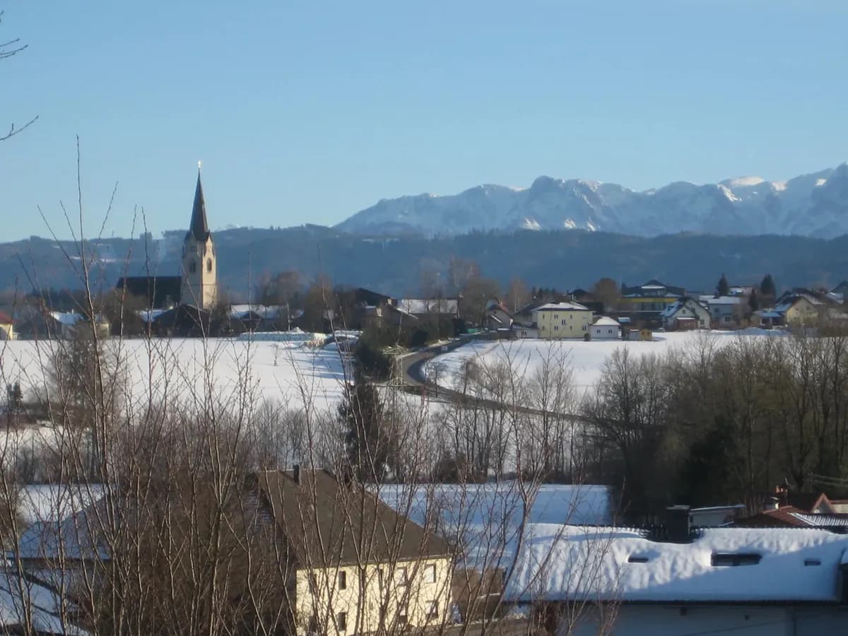 Grundstück kaufen in Vöcklabruck – 900 m², € 110.000 – Bild 6 von 9