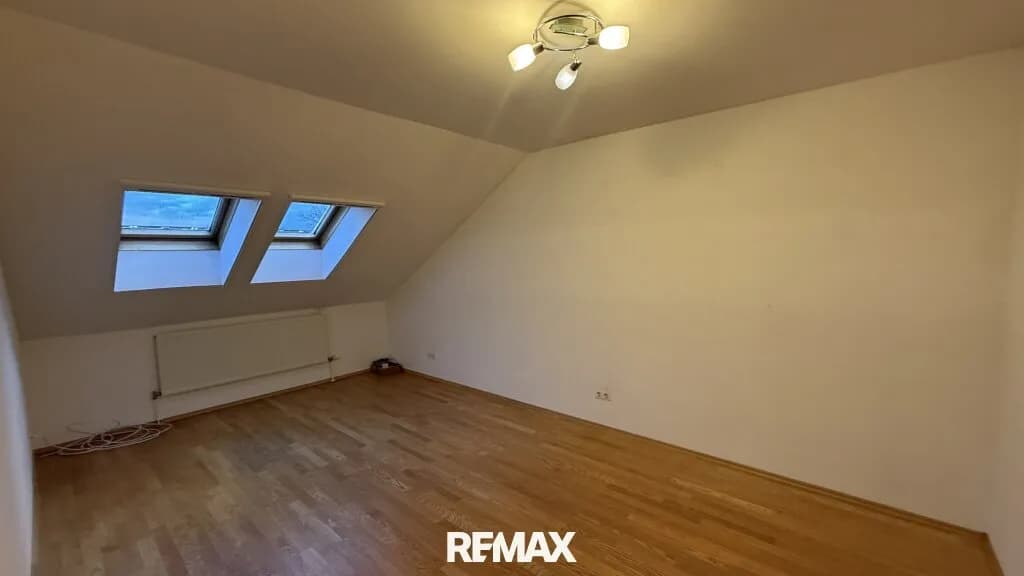 2-Zimmer-Wohnung mieten in Amstetten – 75 m², € 748 – Bild 3 von 10