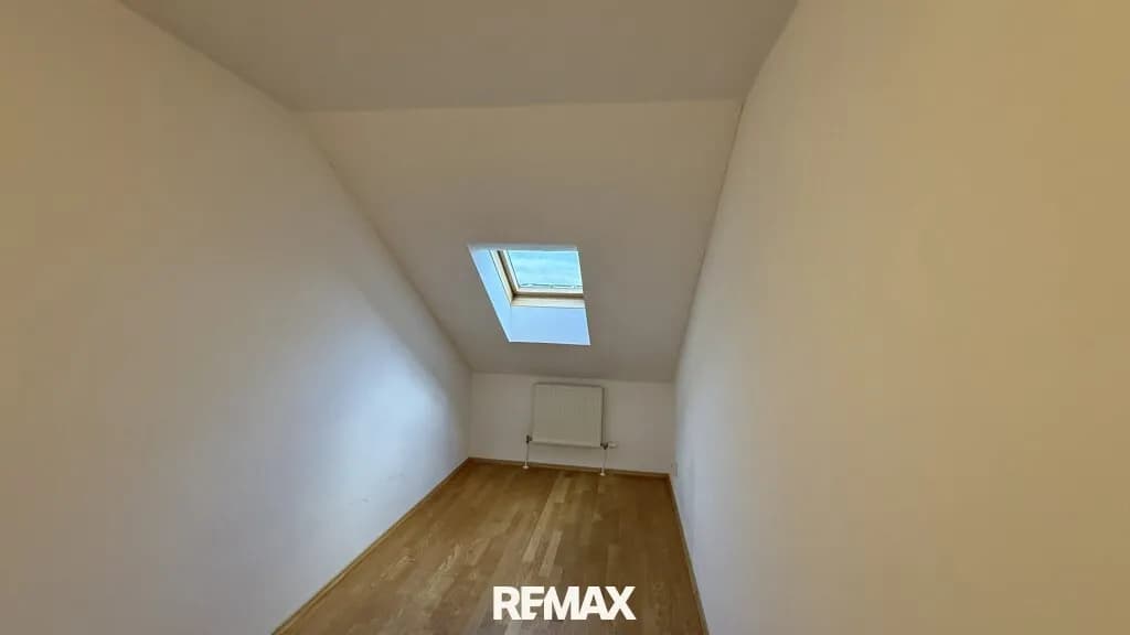 2-Zimmer-Wohnung mieten in Amstetten – 75 m², € 748 – Bild 5 von 10