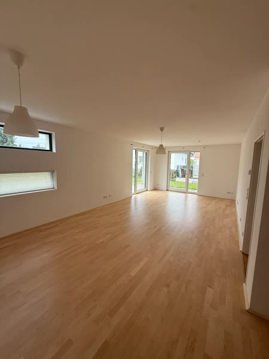 4-Zimmer-Wohnung mieten in Linz Land – 121 m², € 1.460 – Bild 1 von 22