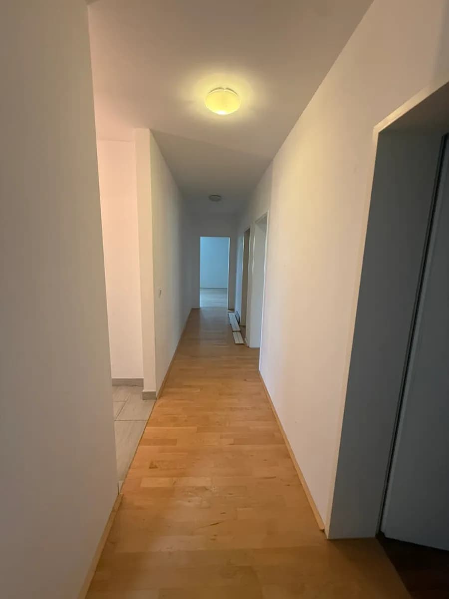 4-Zimmer-Wohnung mieten in Linz Land – 121 m², € 1.460 – Bild 11 von 22