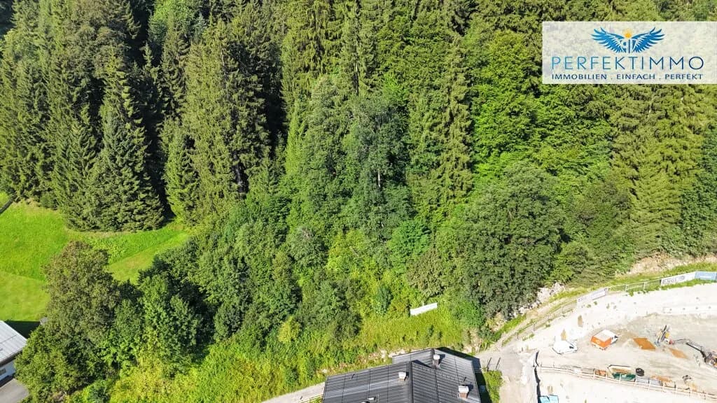 Grundstück kaufen in Kitzbühel – 1 570 m², € 480.000 – Bild 1 von 7