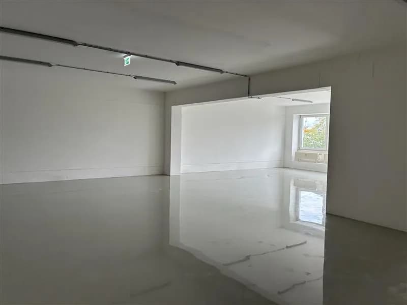 Gewerbeimmobilie mieten in Wien – 212 m², € 10 – Bild 3 von 10