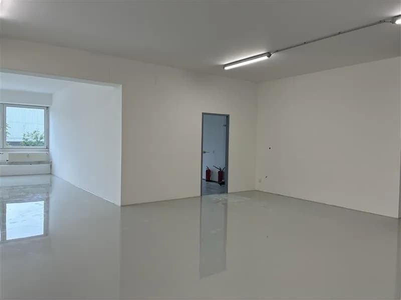 Gewerbeimmobilie mieten in Wien – 212 m², € 10 – Bild 4 von 10