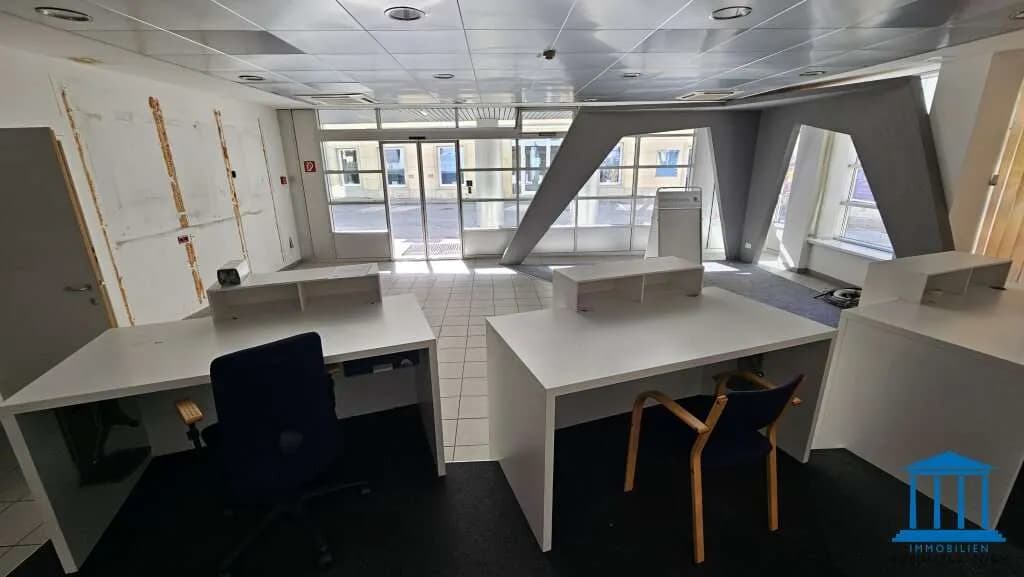 Gewerbeimmobilie mieten in Wiener Neustadt – 300 m² – Bild 10 von 35