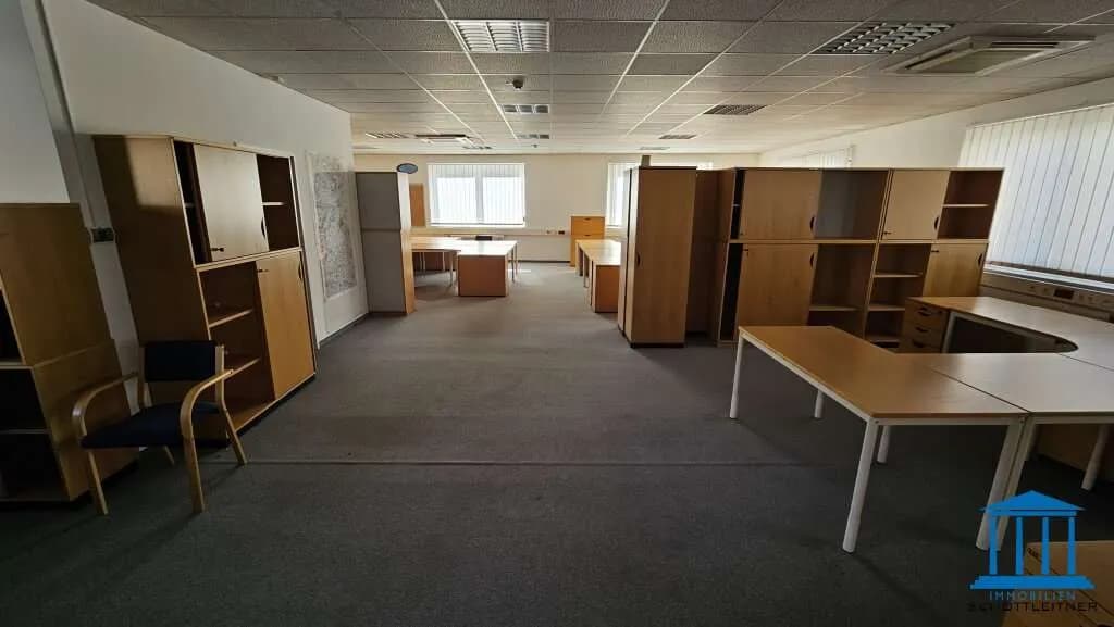 Gewerbeimmobilie mieten in Wiener Neustadt – 300 m² – Bild 18 von 35