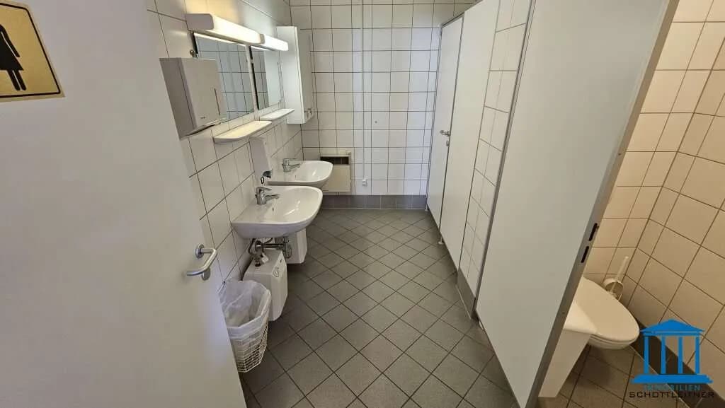 Gewerbeimmobilie mieten in Wiener Neustadt – 300 m² – Bild 30 von 35