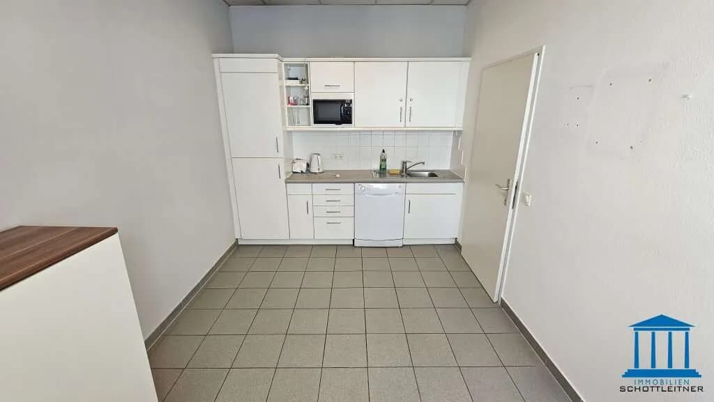 Gewerbeimmobilie mieten in Wiener Neustadt – 300 m² – Bild 31 von 35