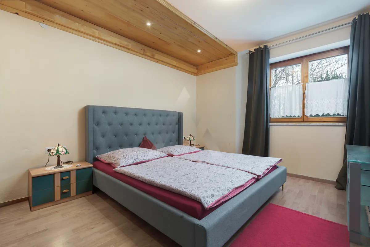 6-Zimmer-Haus kaufen in Kitzbühel – 134 m², € 990.000 – Bild 7 von 10