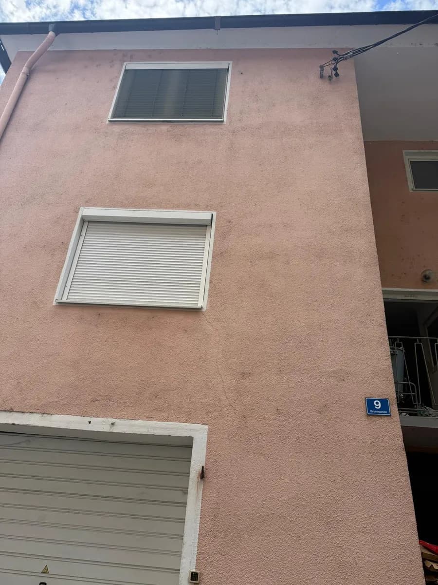 6-Zimmer-Haus mieten in Perg – 167 m², € 1.300 – Bild 1 von 16