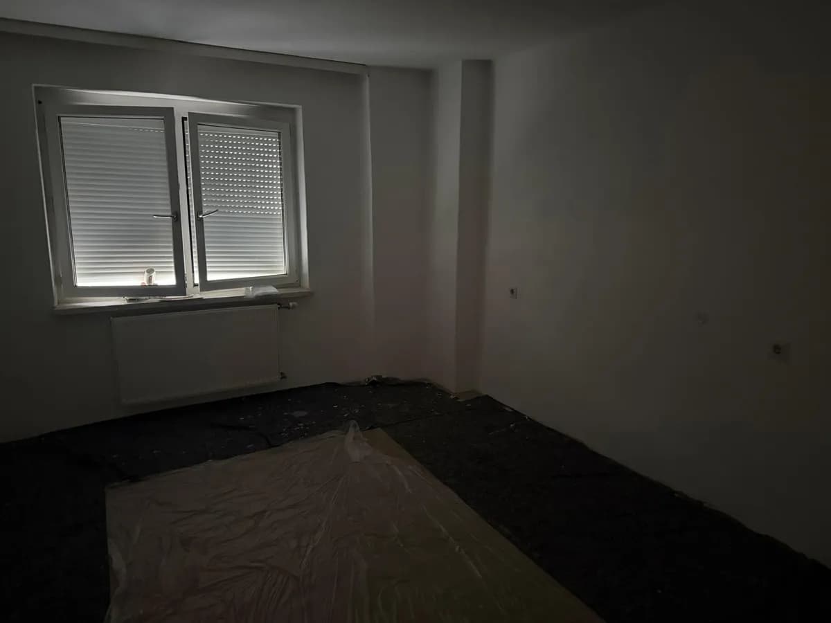 6-Zimmer-Haus mieten in Perg – 167 m², € 1.300 – Bild 2 von 16
