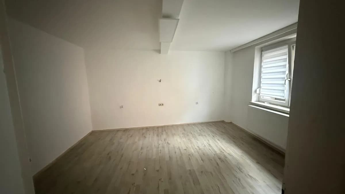 6-Zimmer-Haus mieten in Perg – 167 m², € 1.300 – Bild 15 von 16