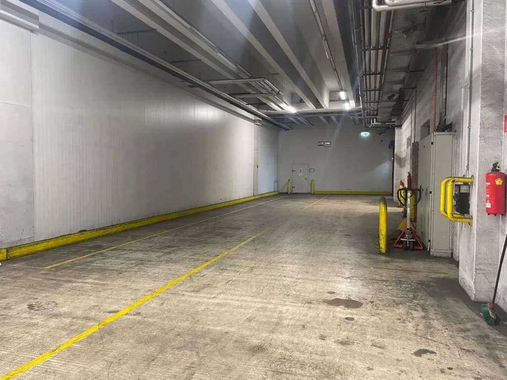 Gewerbeimmobilie mieten in Wels – 311 m², € 2.333 – Bild 1 von 5