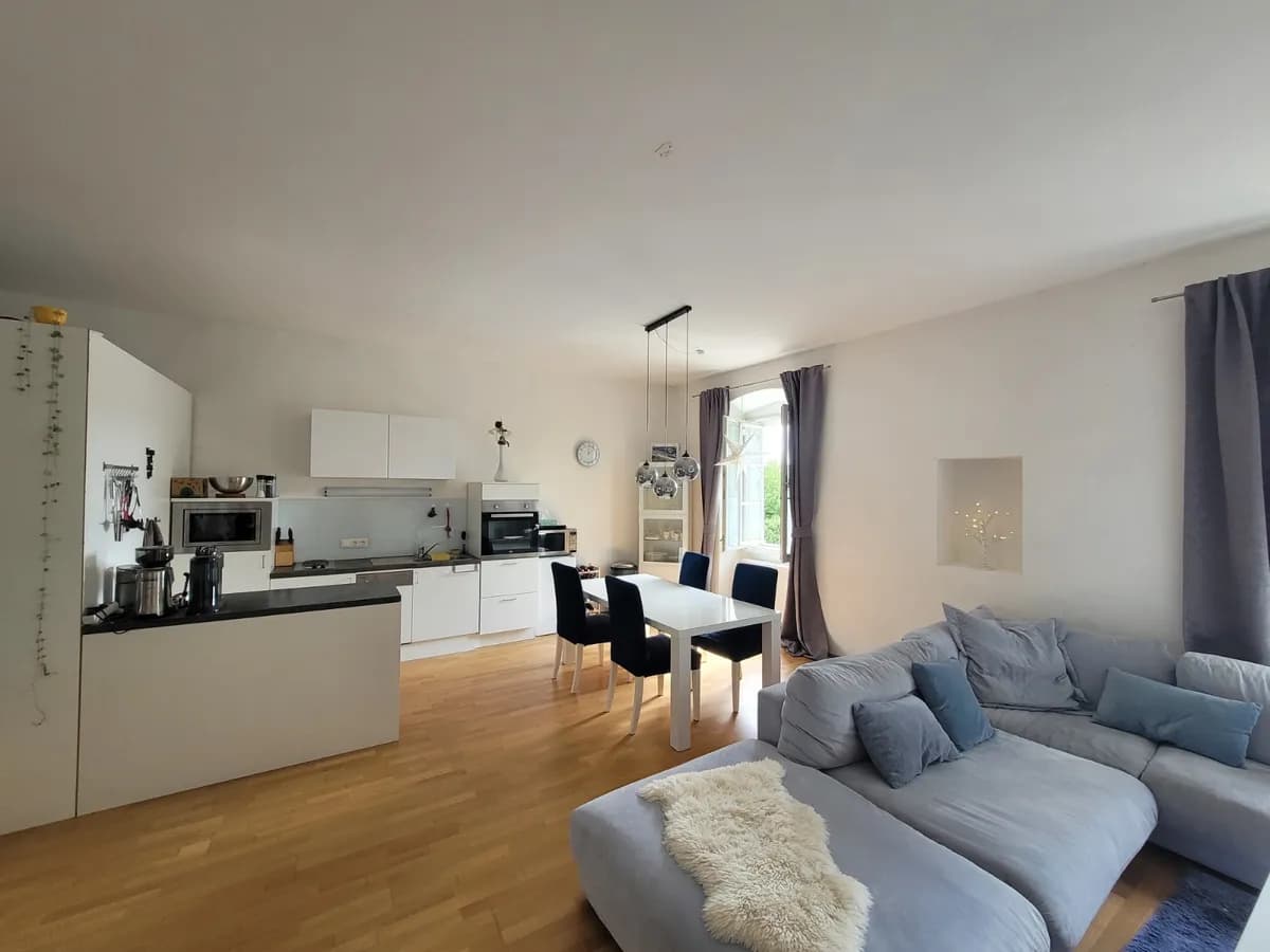 2-Zimmer-Wohnung mieten in Krems an der Donau – 75 m², € 975 – Bild 1 von 15