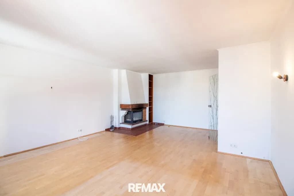 4-Zimmer-Wohnung kaufen in Kirchdorf an der Krems – 136 m², € 160.000 – Bild 8 von 15