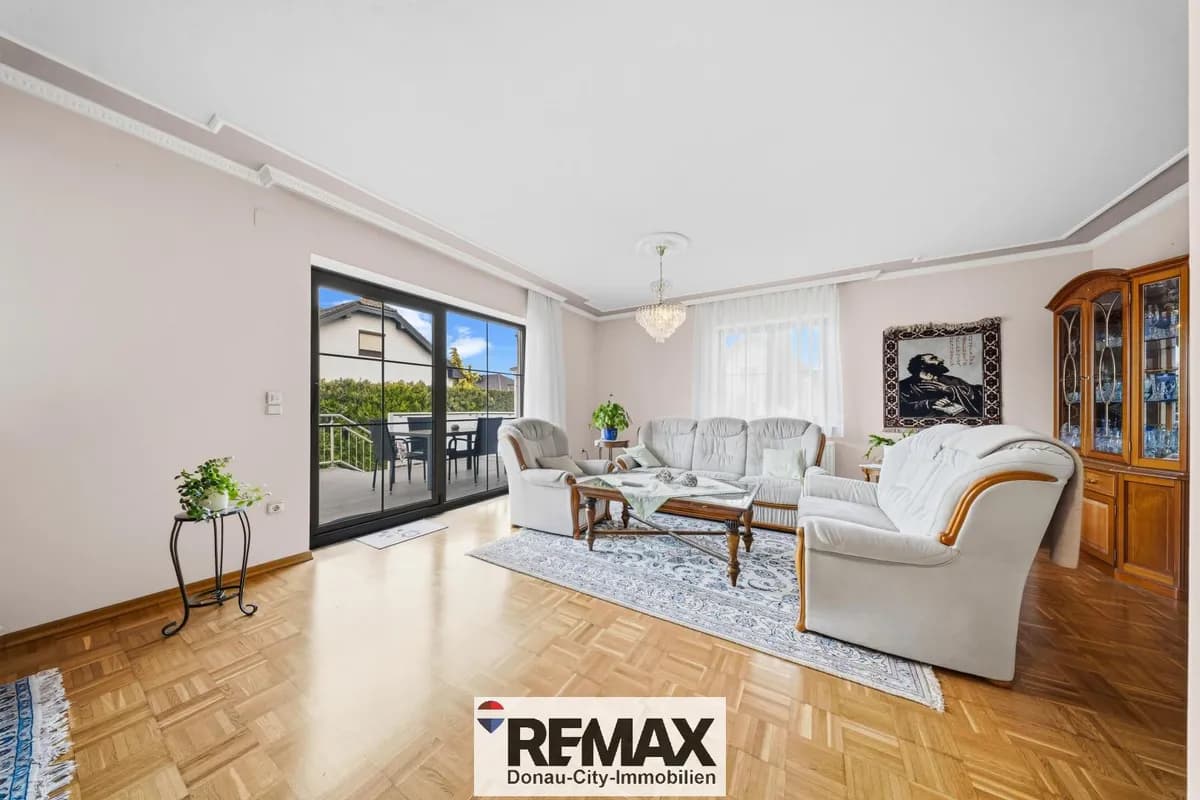 6-Zimmer-Haus kaufen in Baden – 200 m², € 649.000 – Bild 2 von 27