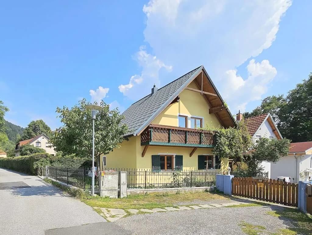 4-Zimmer-Haus kaufen in Graz-Umgebung – 110 m², € 340.000 – Bild 1 von 6