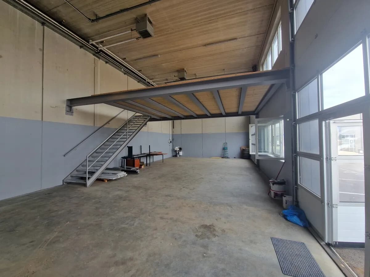 Gewerbeimmobilie mieten in Steyr-Land – 175 m², € 1.730 – Bild 2 von 6