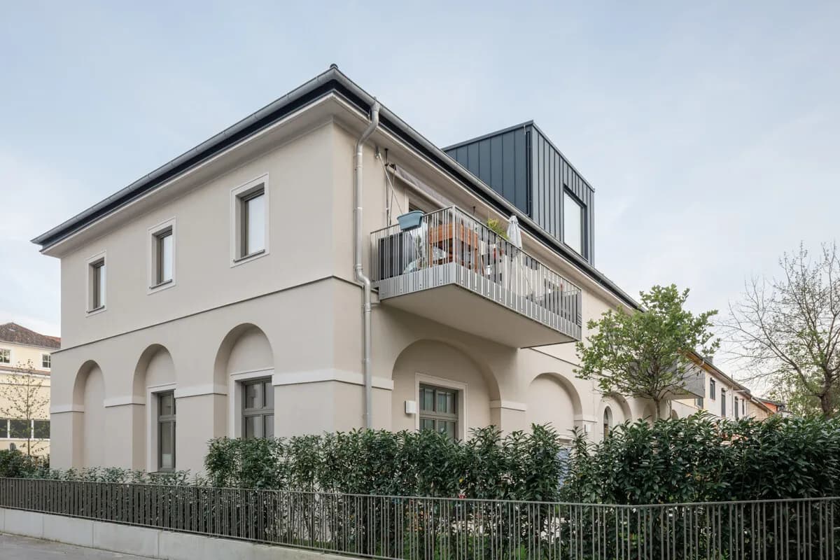 Gewerbeimmobilie kaufen in Linz Land – € 2.400.000