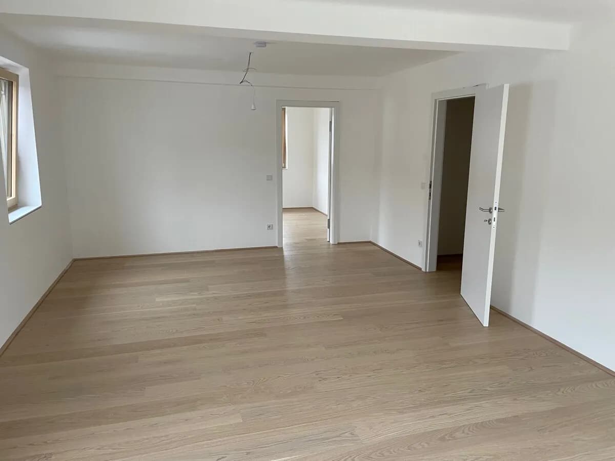 Gewerbeimmobilie kaufen in Linz Land – € 2.400.000 – Bild 7 von 20