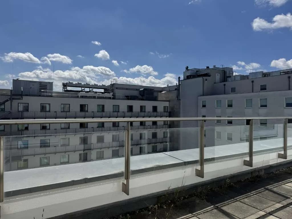 Gewerbeimmobilie mieten in Wien – 281 m², € 17 – Bild 9 von 13