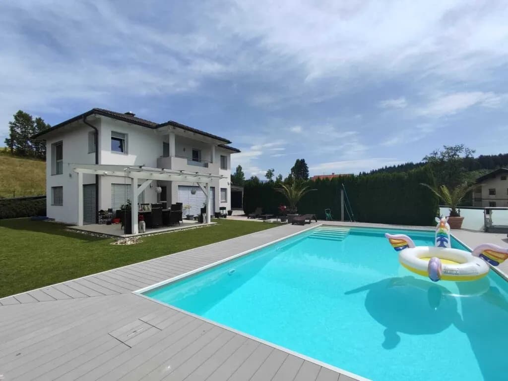 5-Zimmer-Haus kaufen in Sankt Veit an der Glan – 129,57 m², € 669.000 – Bild 1 von 38