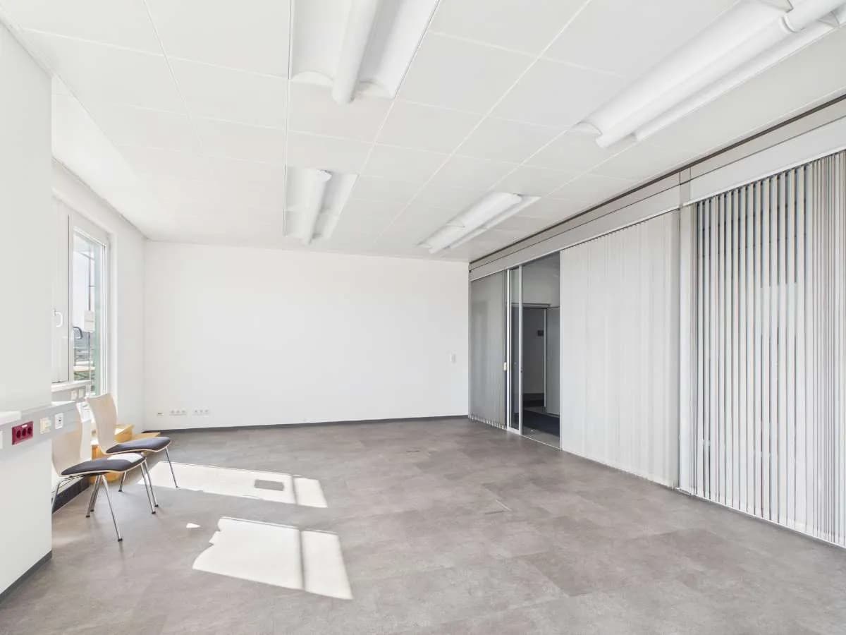Gewerbeimmobilie mieten in Wien – 1 549 m², € 30.385 – Bild 4 von 8