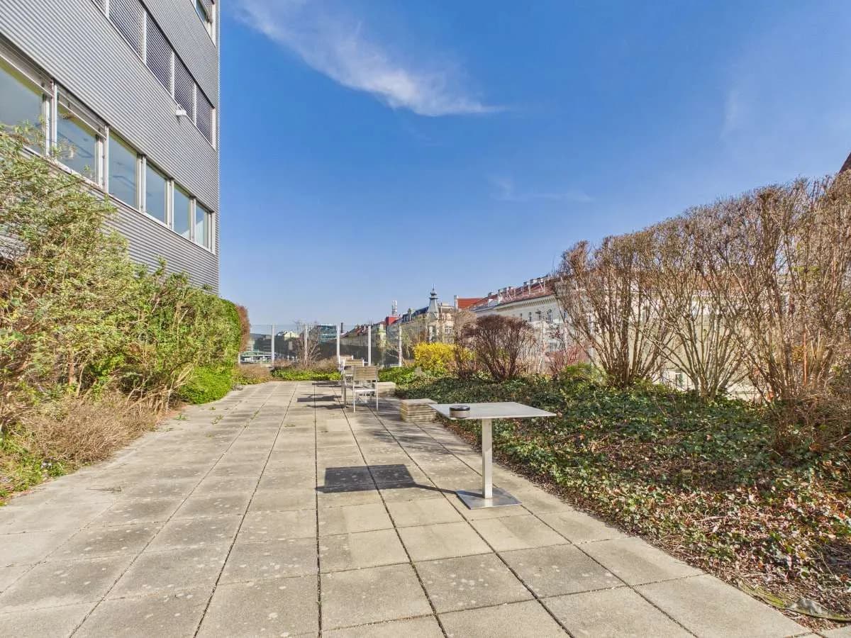 Gewerbeimmobilie mieten in Wien – 1 549 m², € 23.230 – Bild 16 von 22